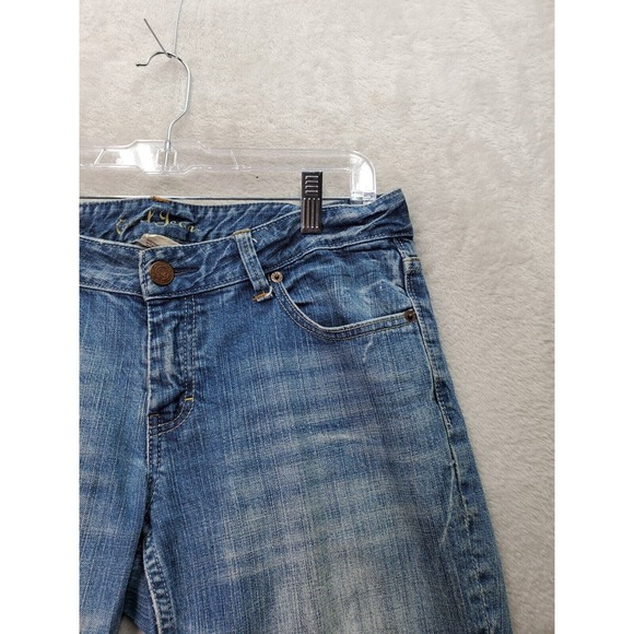 Earl Capri Jeans Womens Size 31 Blue Denim Cotton Pockets Flat Front Medium Wash - Picture 6 of 9